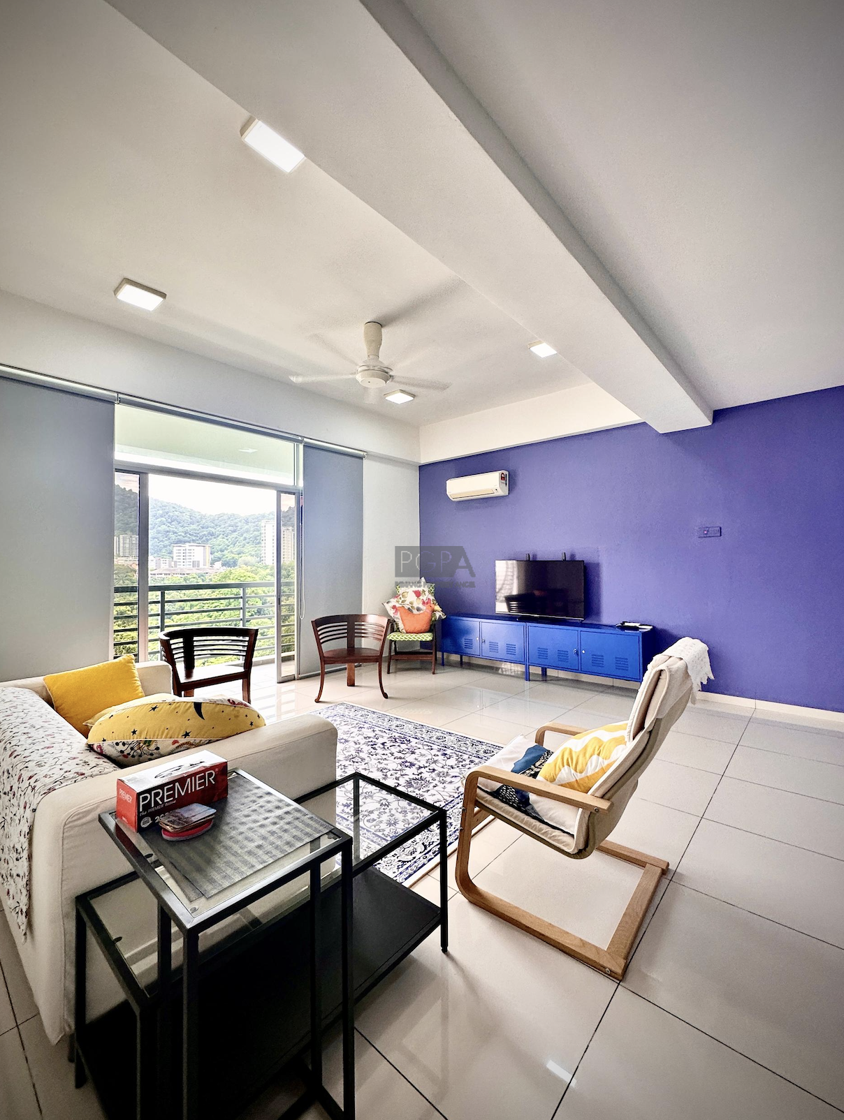 Fire-Sale: Jambul Heights Condominium in Bukit Jambul.